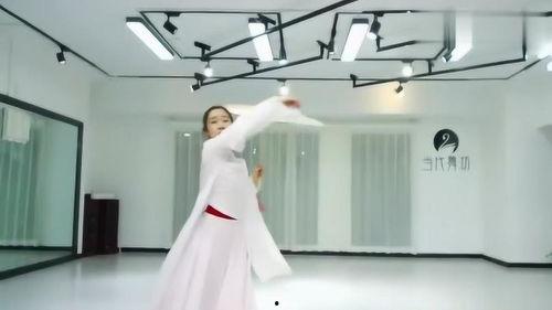 成人唯美伞舞教学视频,成人舞者优雅入门指南