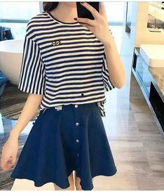 成人母女体恤怎么穿视频