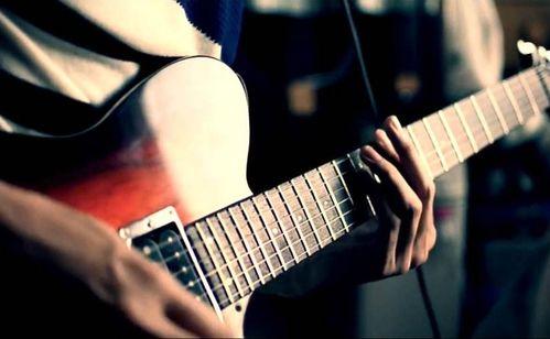 成人电吉他选购技巧视频,视频揭秘选购技巧与要点