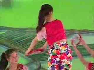 独舞成品成人傣族舞视频,独舞之美，传承千年文化魅力