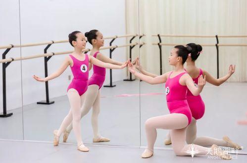 成人劈叉压腿怎么练好视频,视频教程详解