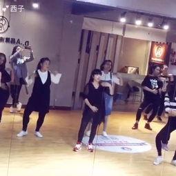 成人简单劈叉视频在线观看,跟随在线视频轻松入门